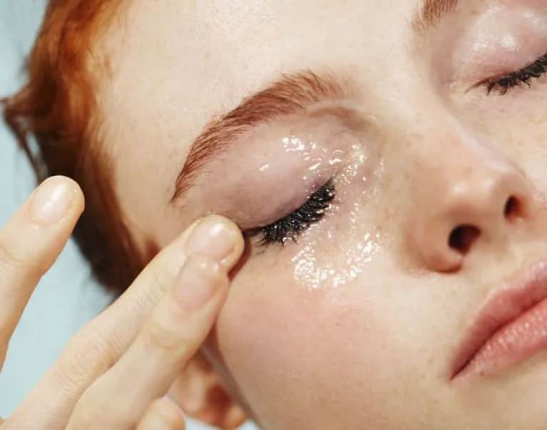 Porcelanowa cera co to znaczy? Poznaj jej niezwykłe cechy i urok