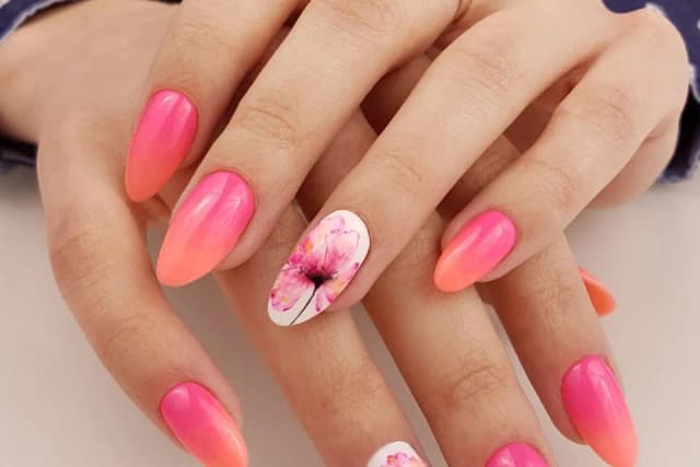 Jak zrobić manicure ombre: proste kroki do idealnego efektu gradientu
